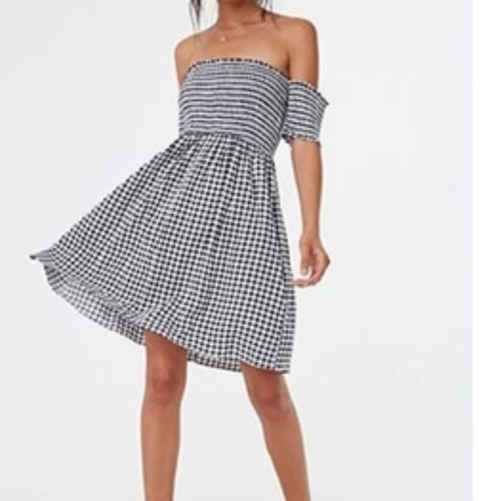 FOREVER 21 Gingham Print Off Shoulder Dress
